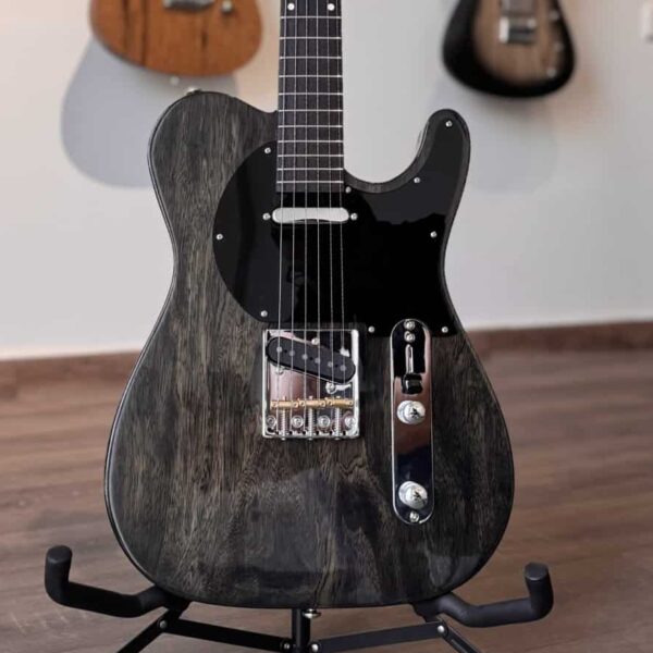 Chaf Cali - Translucent Black